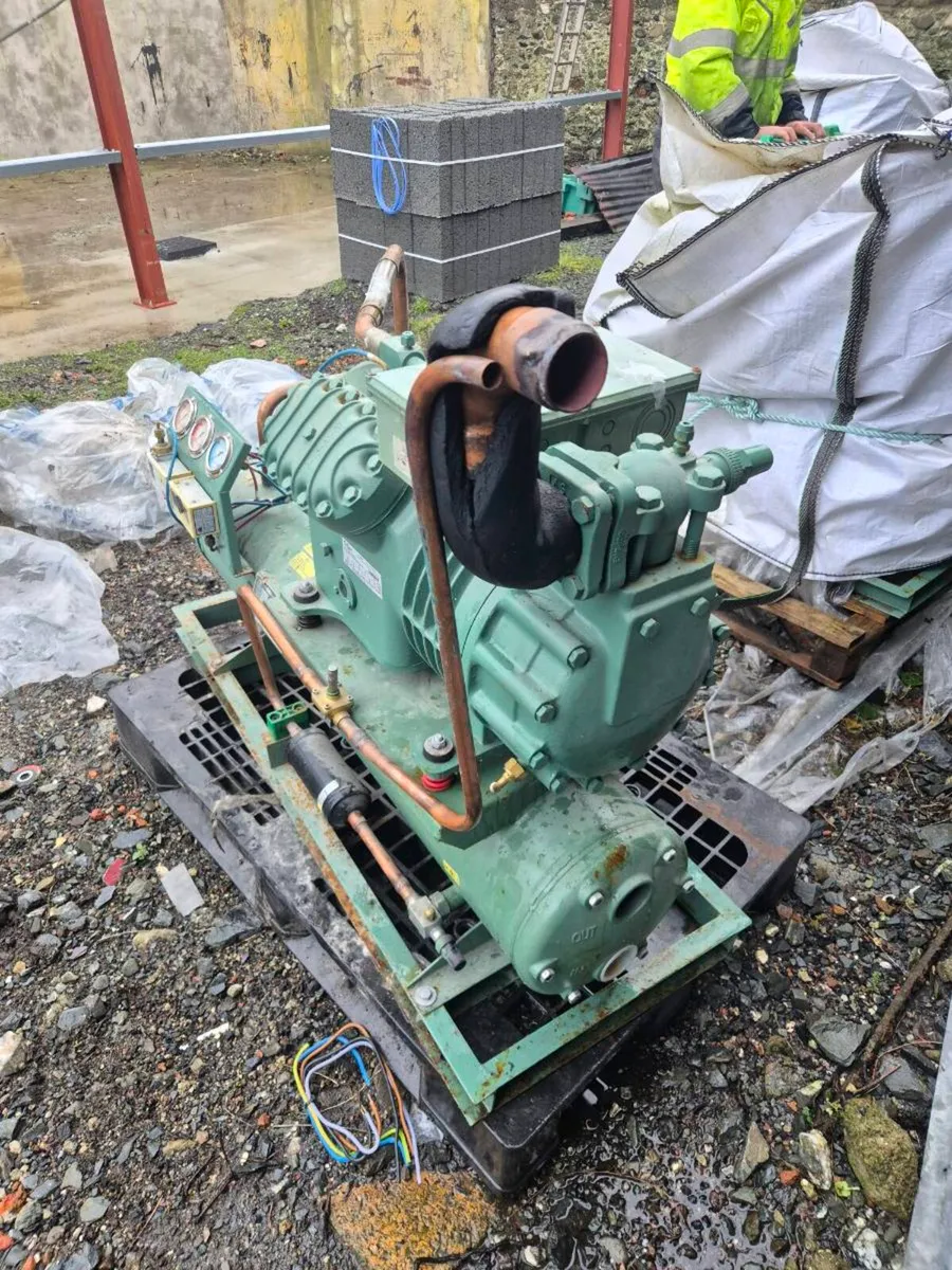 Reciprocating refrigeration compressor - Image 3