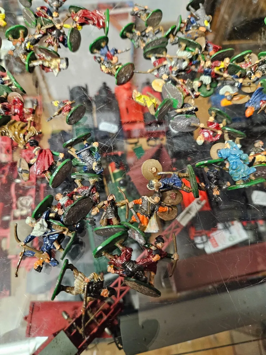 Warhammer Cast Metal Figures 70 - Image 4