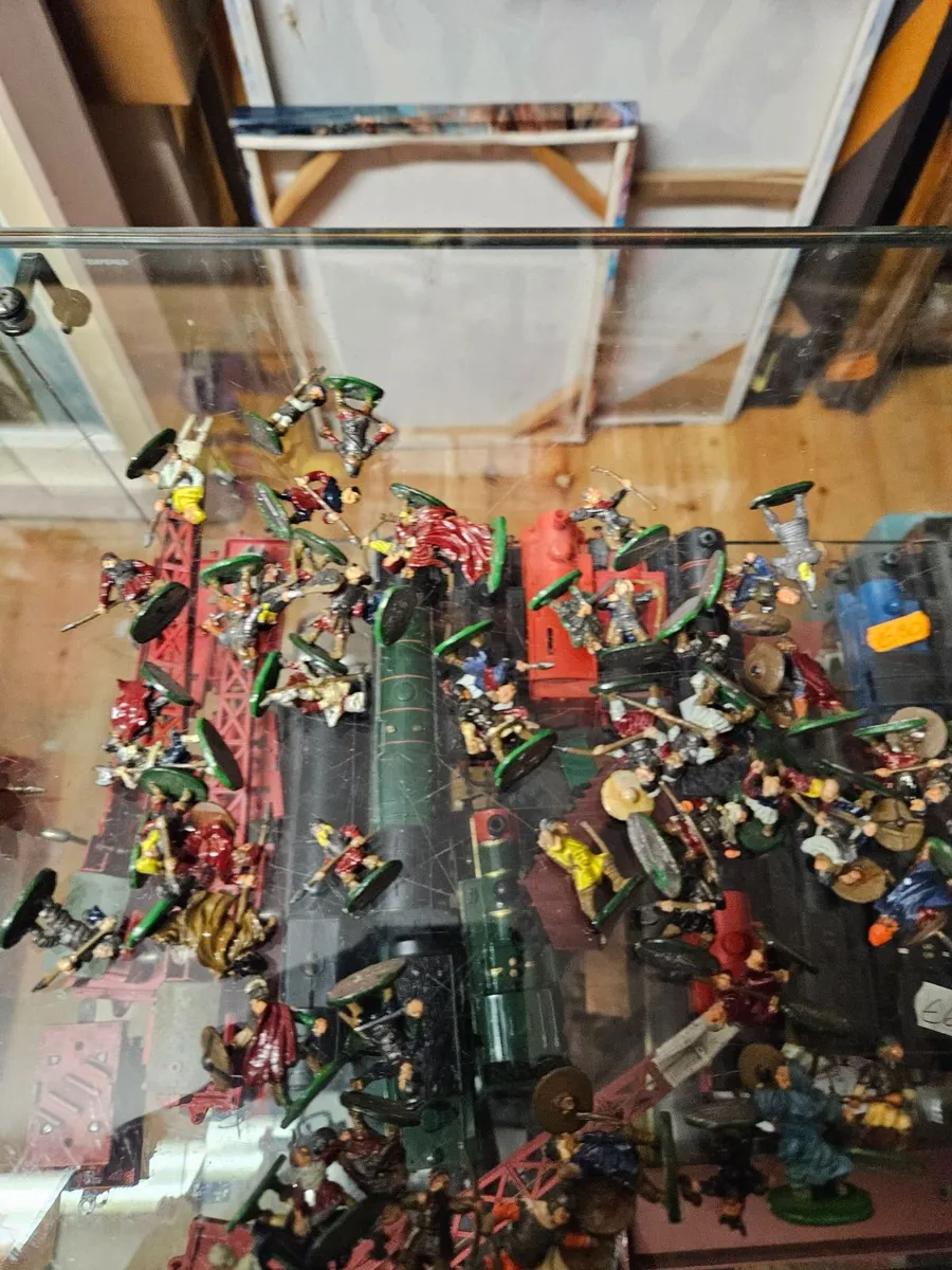 Warhammer Cast Metal Figures 70 - Image 2