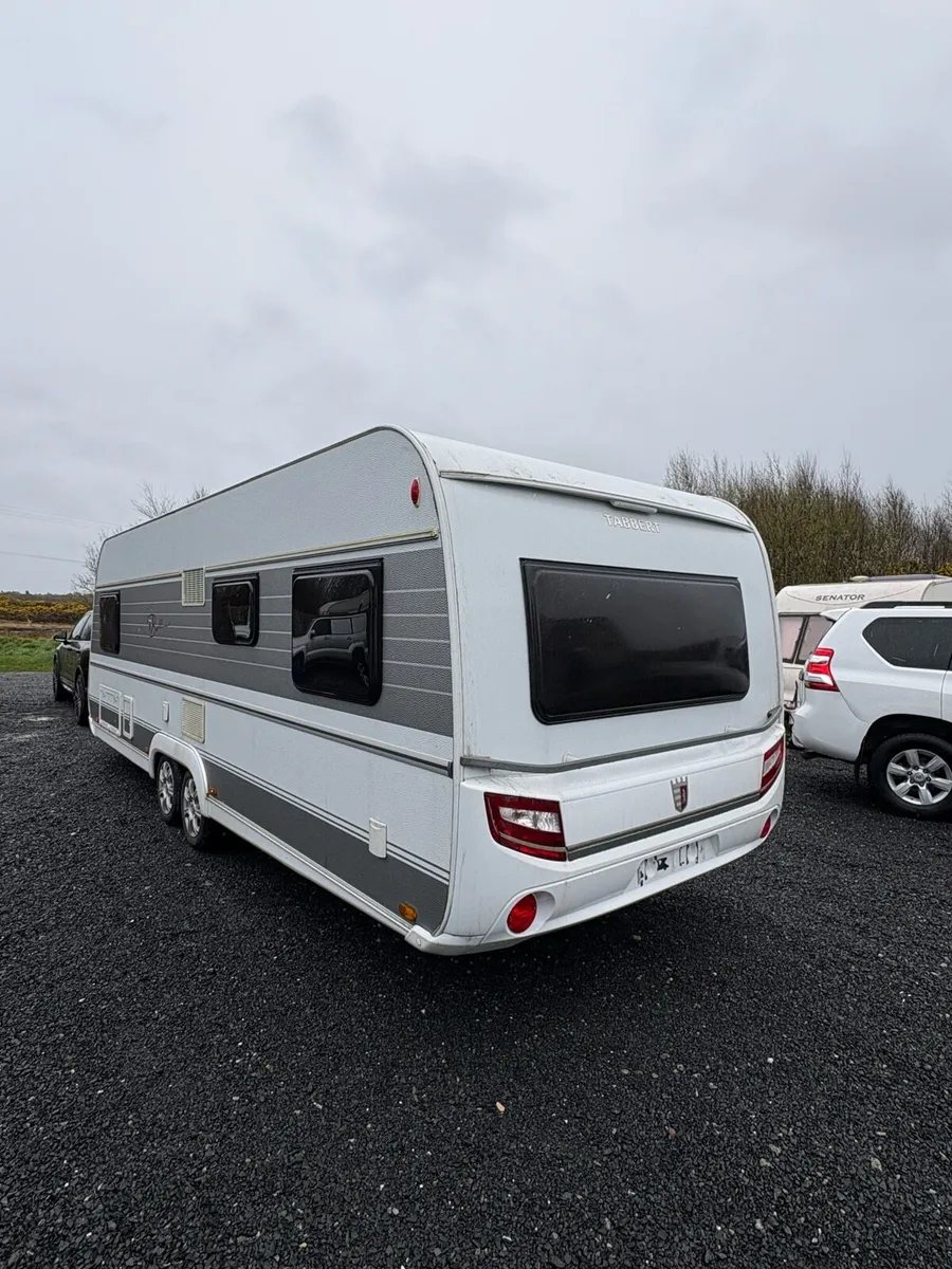 2016 Tabbert Bellini 6 Berth Fixed Bed Caravan - Image 3
