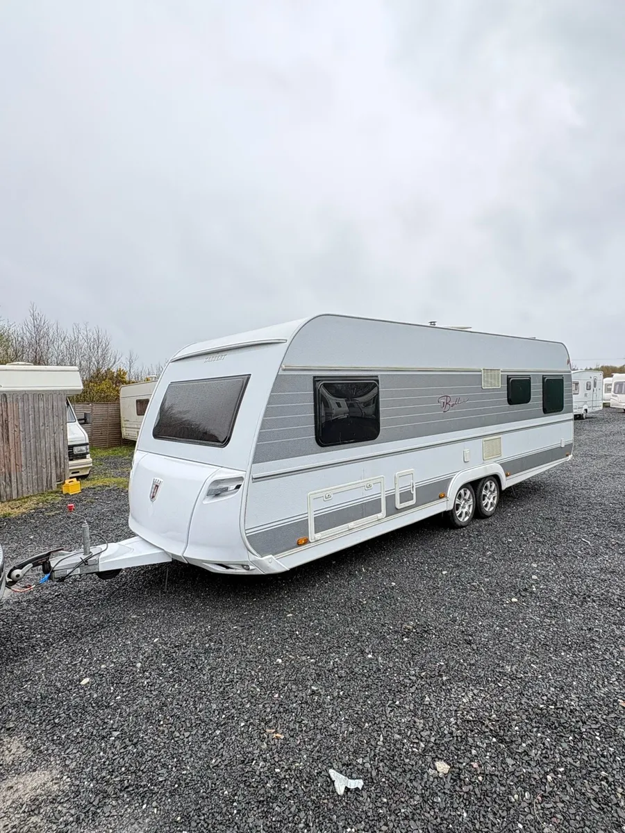 2016 Tabbert Bellini 6 Berth Fixed Bed Caravan - Image 2