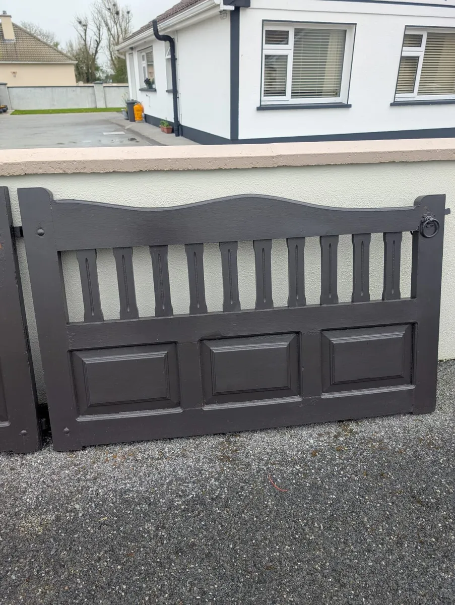 Teak gates - Image 1