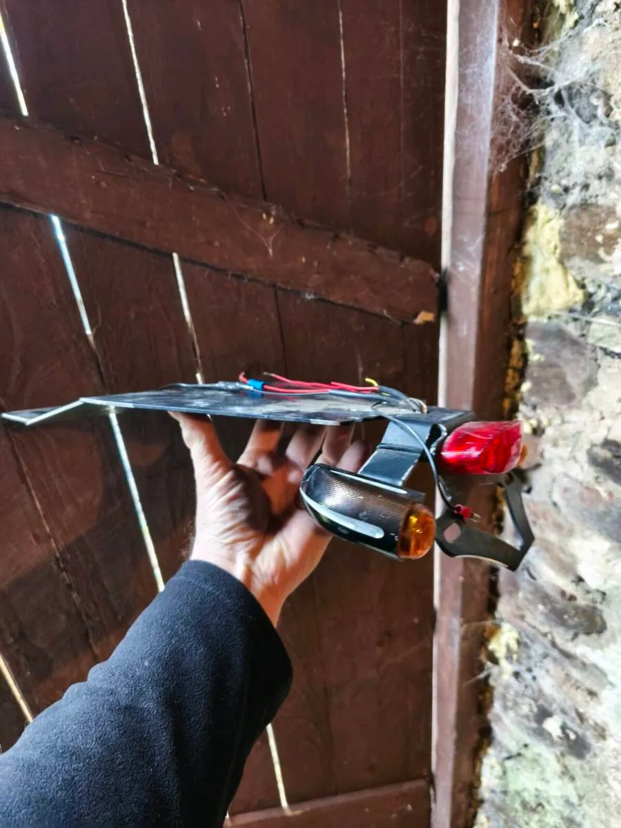 Triumph seat & tail tidy - Image 4