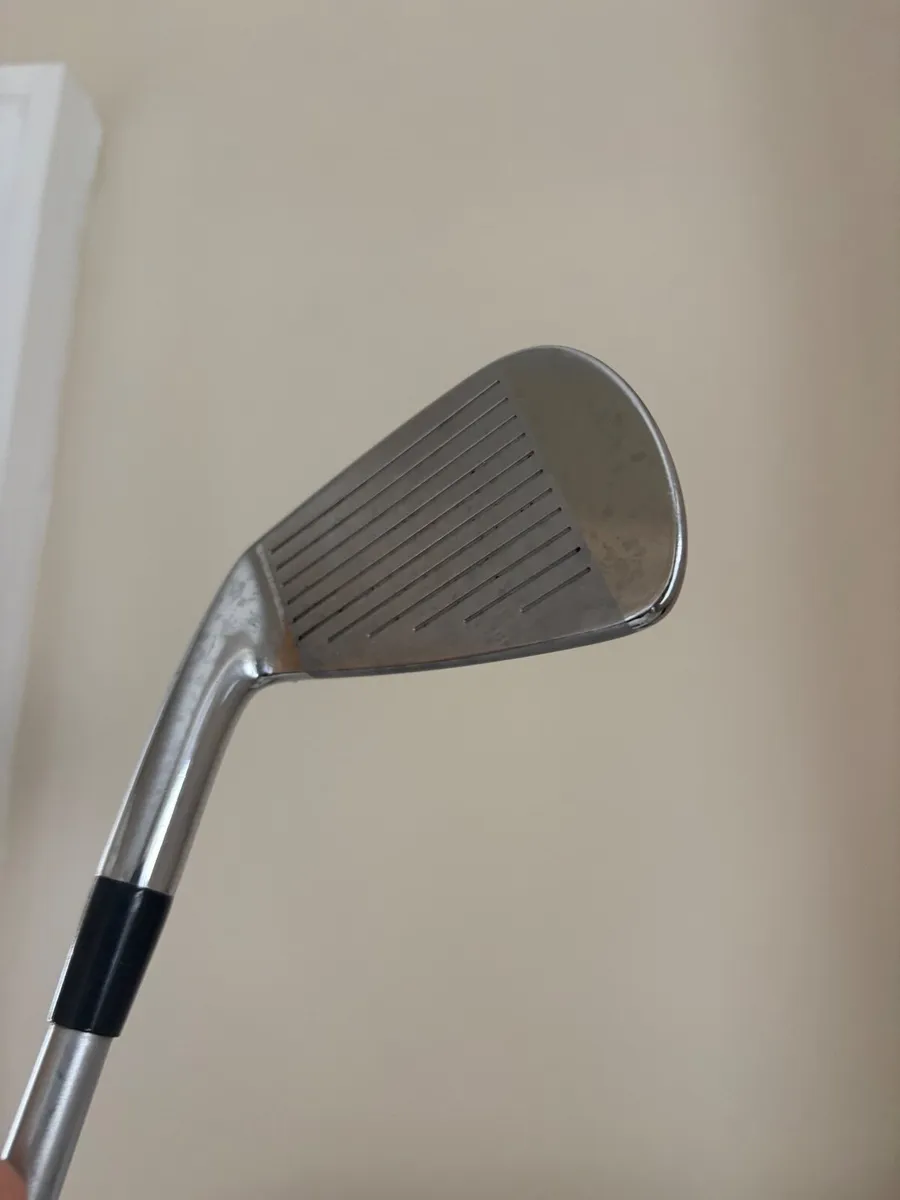 Mizuno MP-5 irons - Image 2