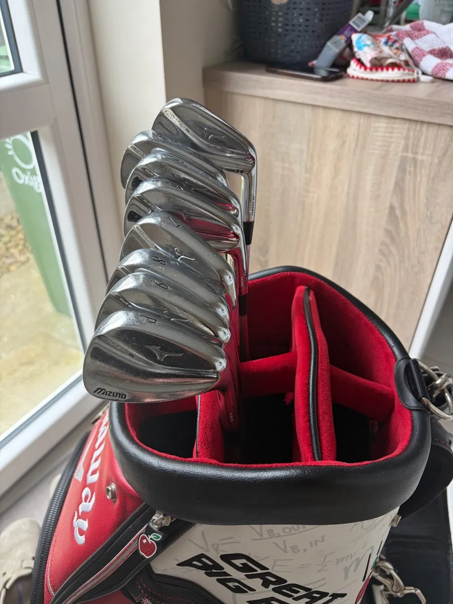 Mizuno MP-5 irons - Image 1