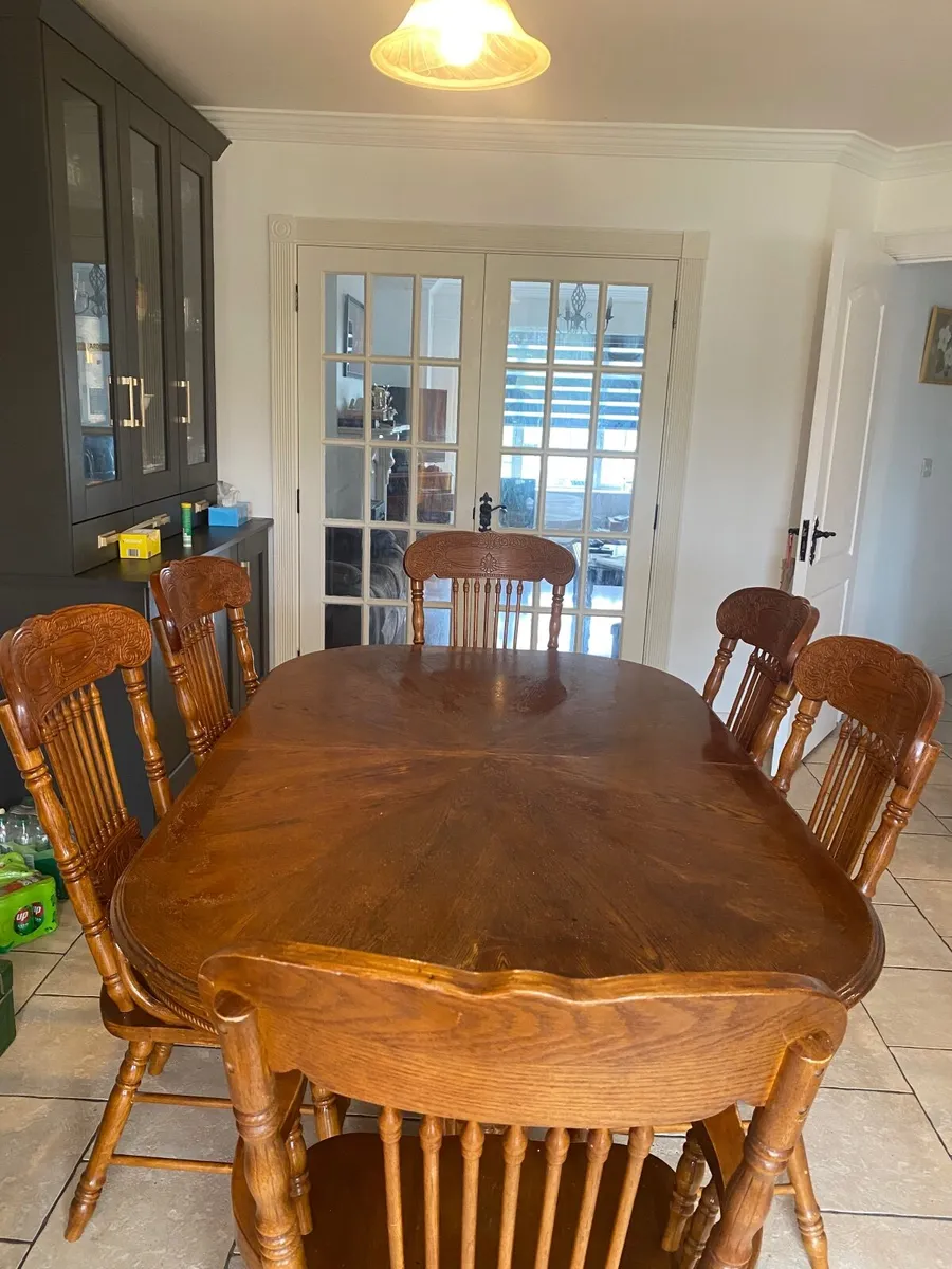 Dining table with six chairs (Extendable) - Image 1
