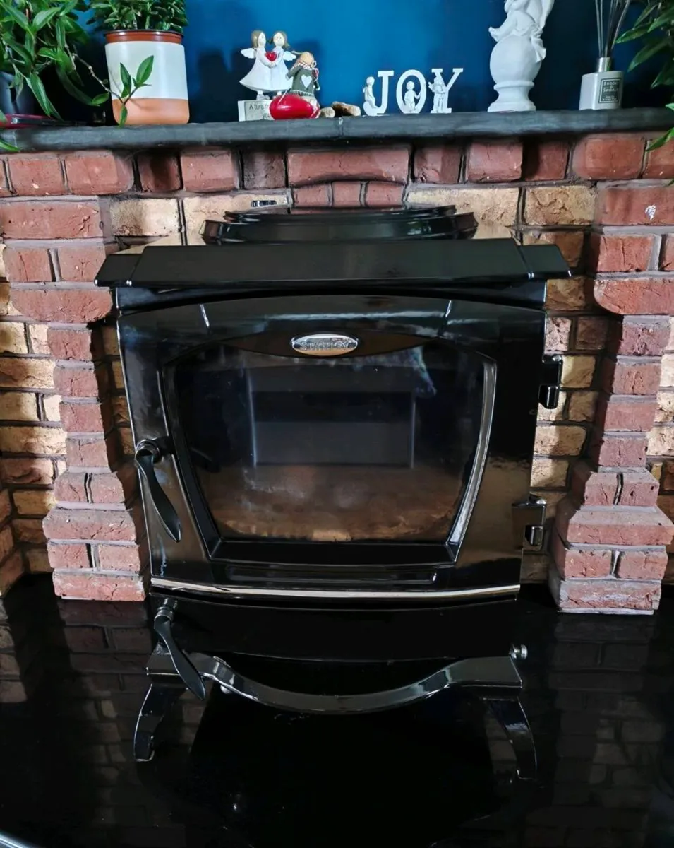 Stanley Reginald stove - Image 1