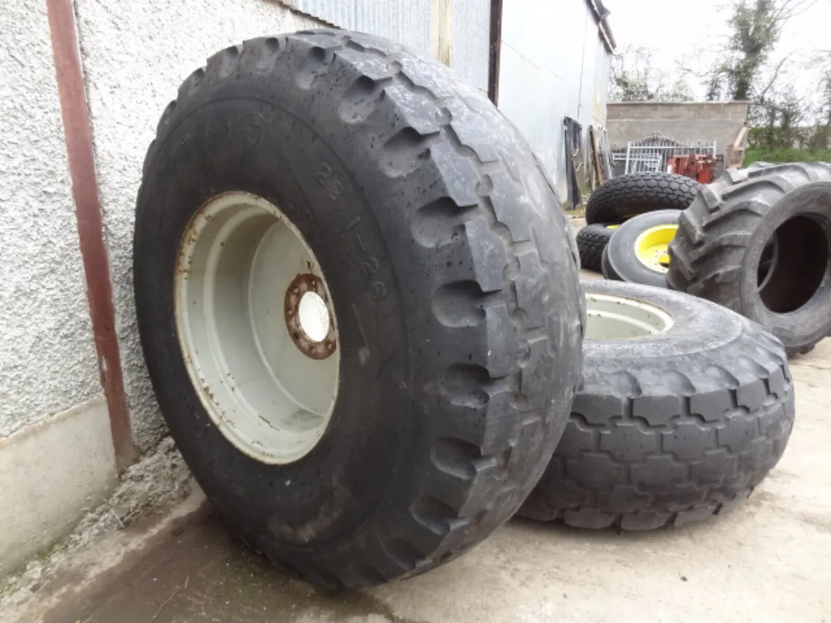 Firestone 23.1R26 Grass Turf Wheels - Image 4