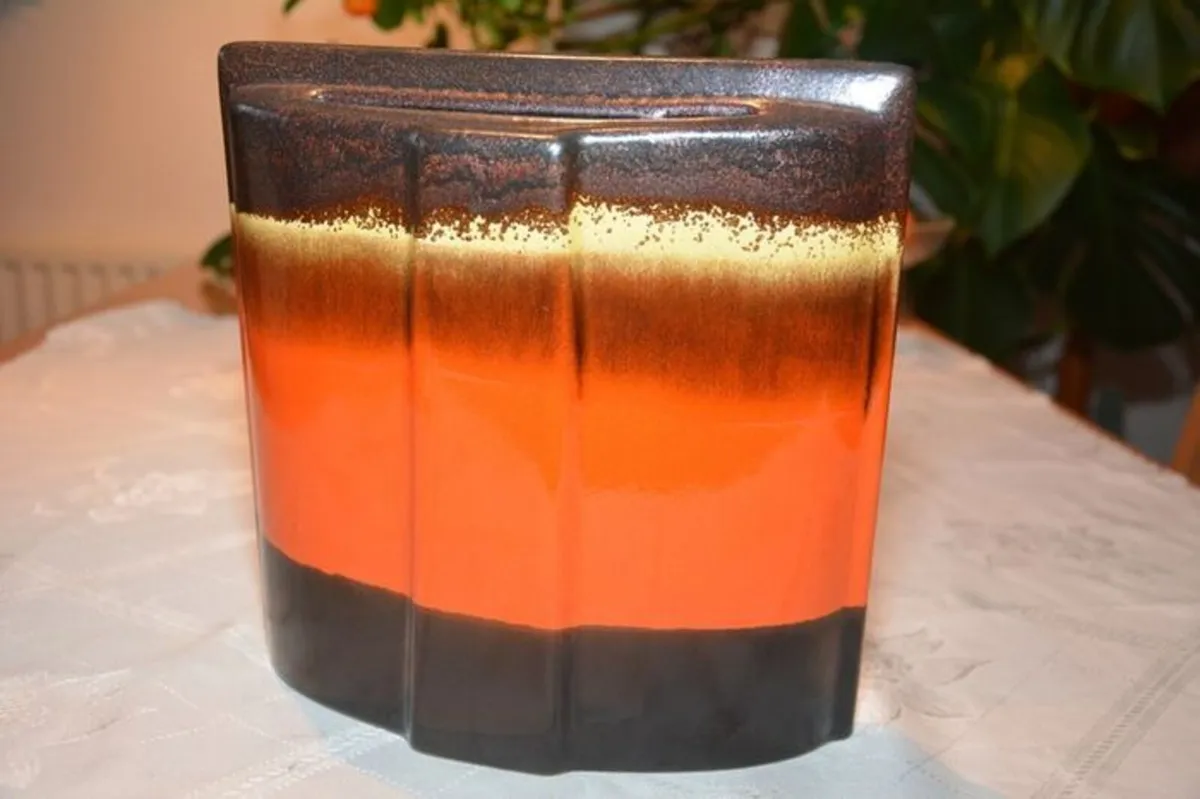 German Fat Lava Pottery - Image 3