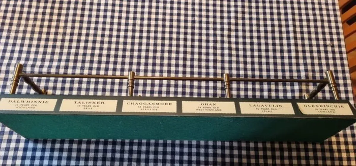 Classic Malts Whisky Display Stand - Image 2