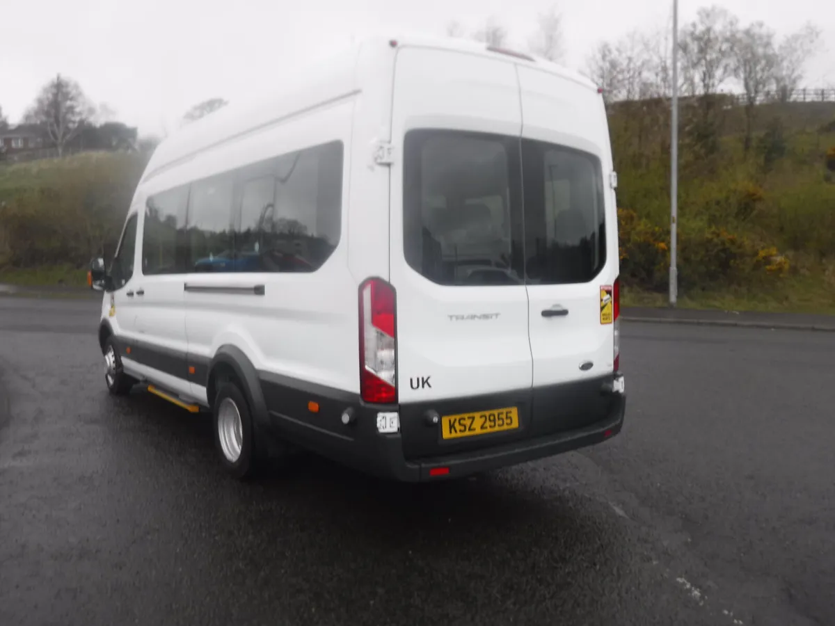 2017 Ford Transit 17 seater minibus, tacho,air con - Image 4