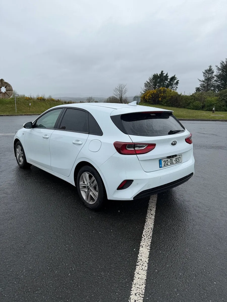 Kia Ceed - Image 2