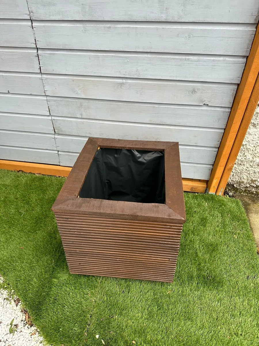 Hand Made Garden Planters - Image 2