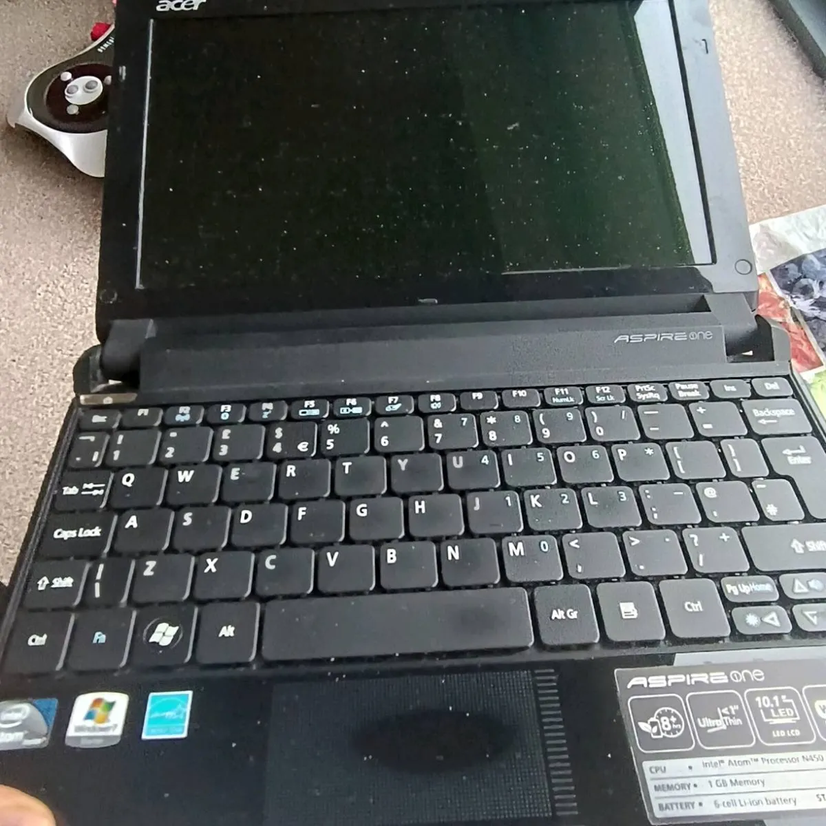 Laptop - Image 3