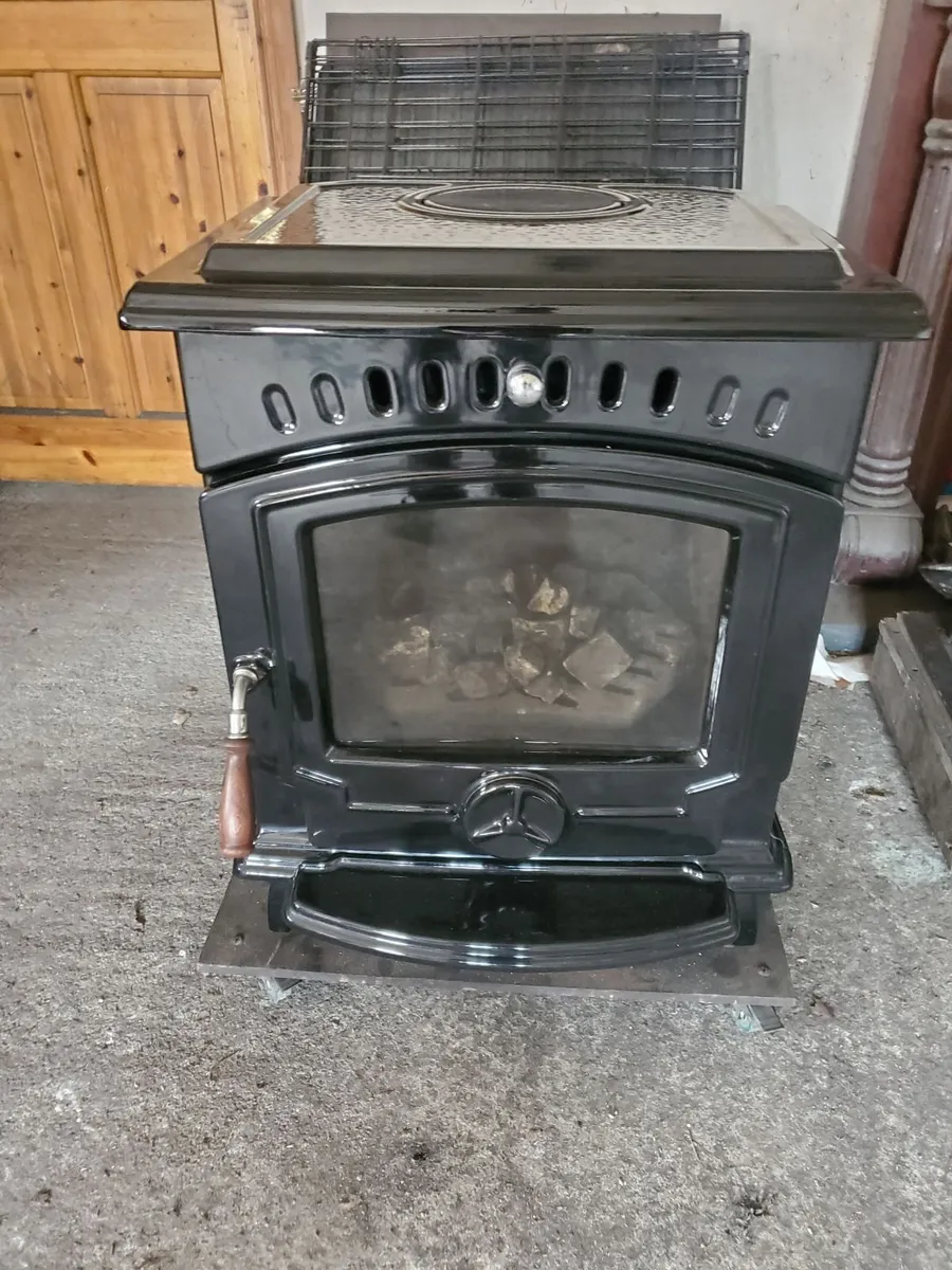 Black Enamel Stanley tara oil stove 8 kw - Image 3