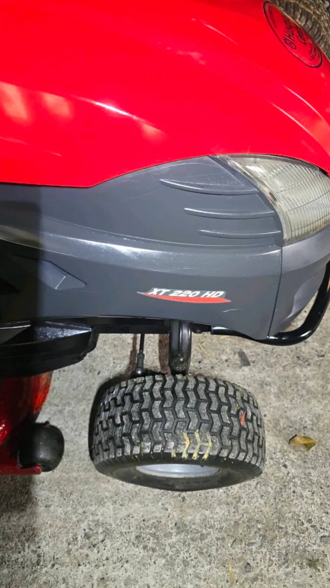 22HP Castelgarden Low hours - Image 4