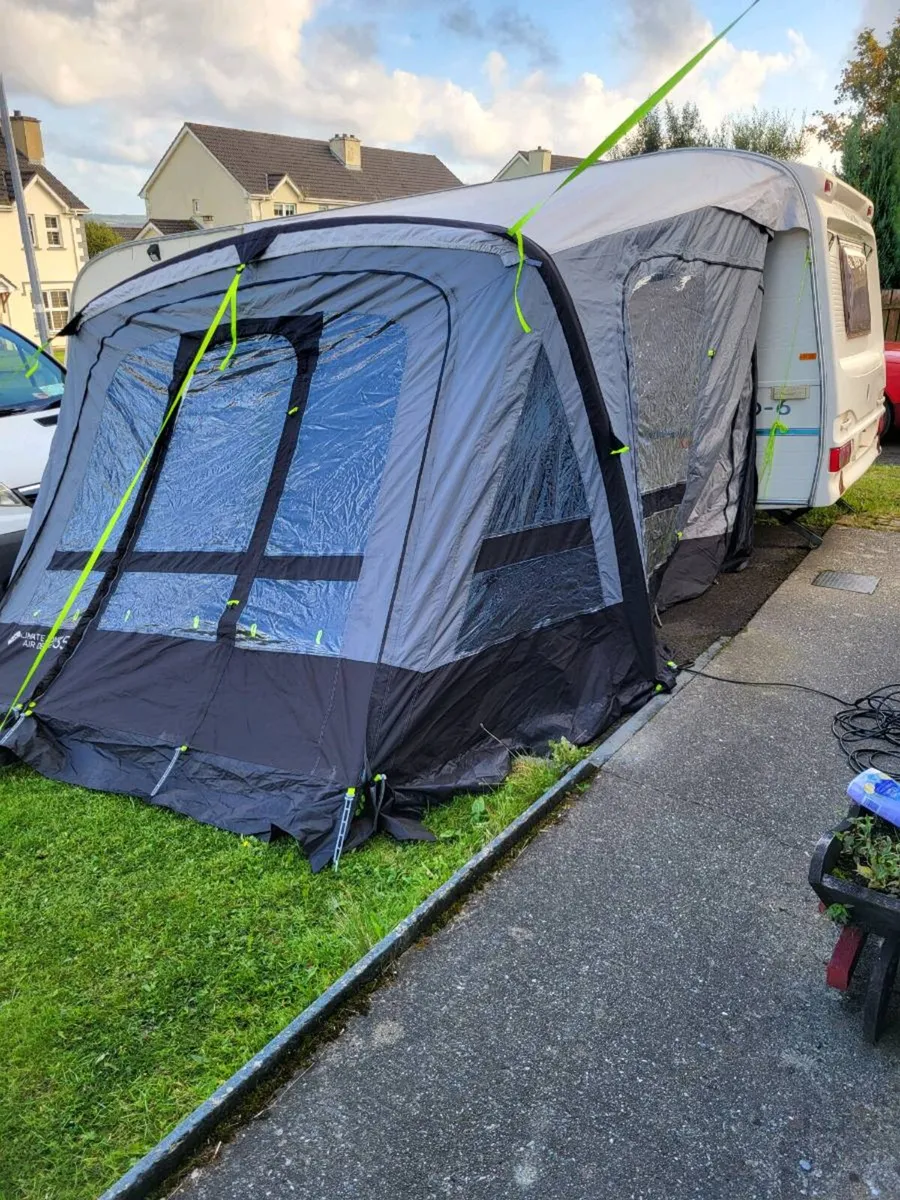 6 berth caravan - Image 2