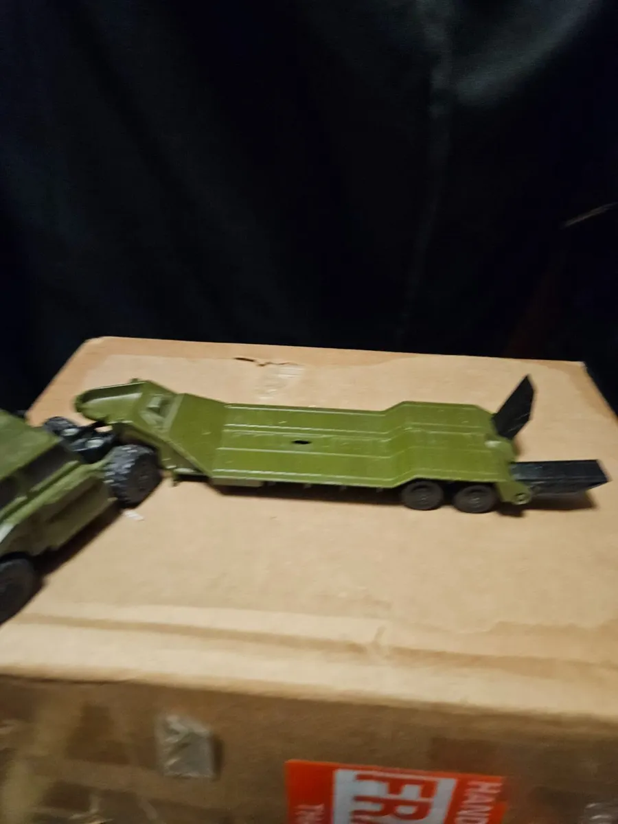 Matchbox Battlekings Tank Transporter - Image 2