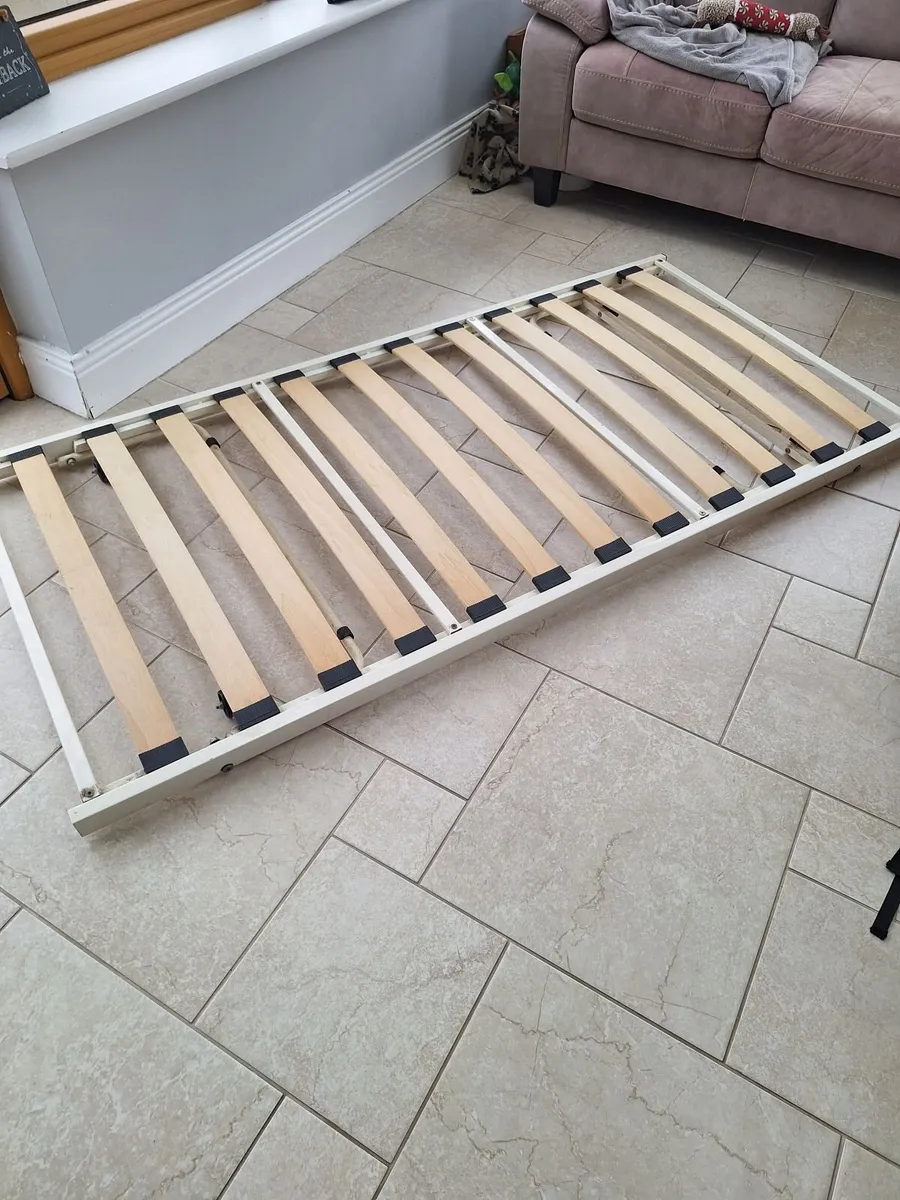 Trundle guest bed - Image 4