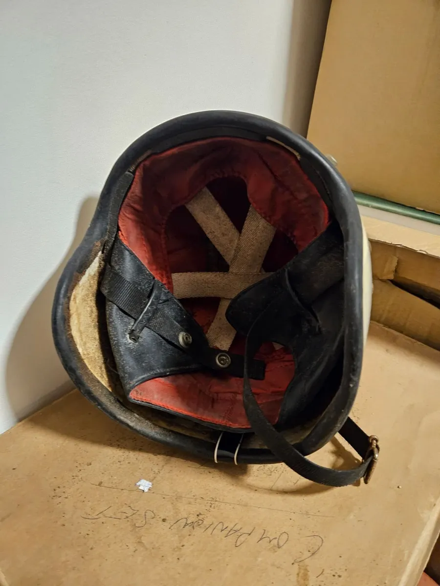 Vintage Motor Racing Motorbike Helmet - Image 4