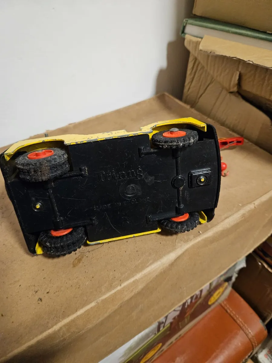 Vintage Triang Pressed Steel Crane - Image 2