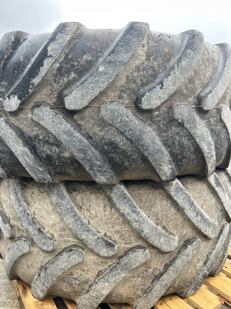 Set of tyres - Image 1