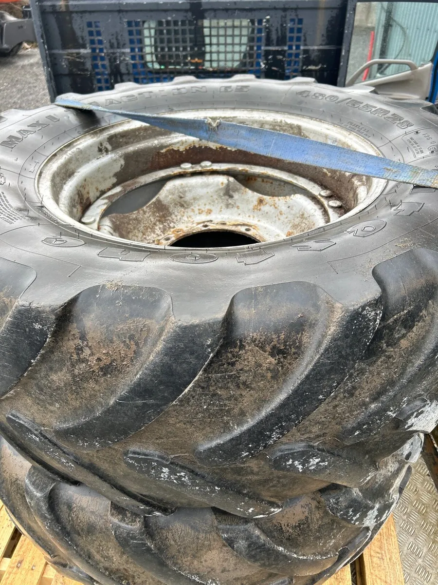 Set of tyres - Image 2