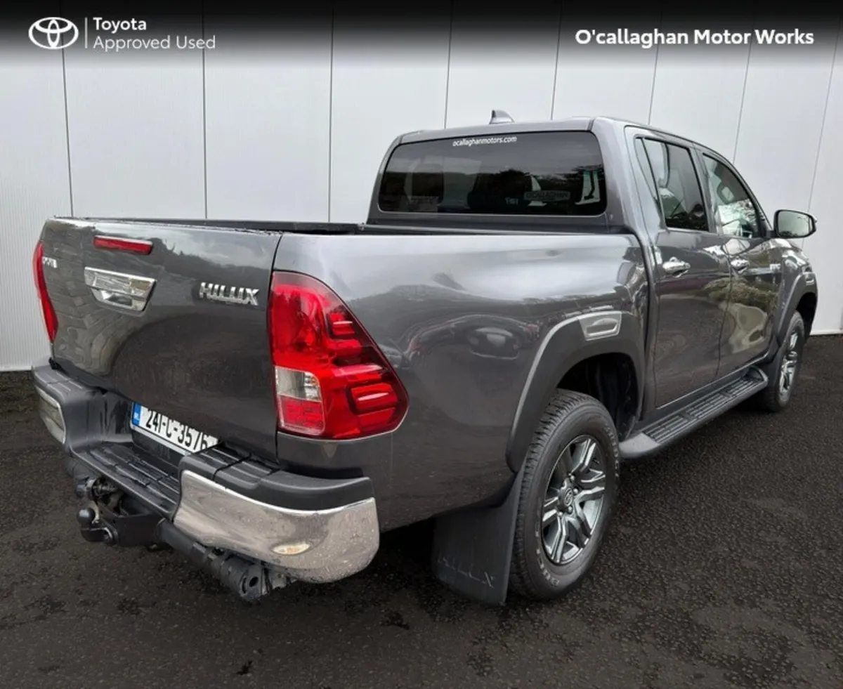 Toyota Hilux HILUX 2.8 SR5 D/CAB AUTO - Image 2
