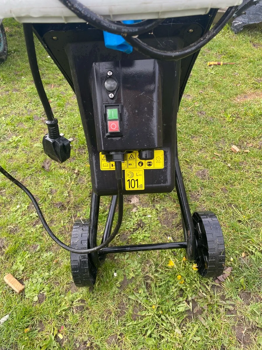Garden shredder - Image 2