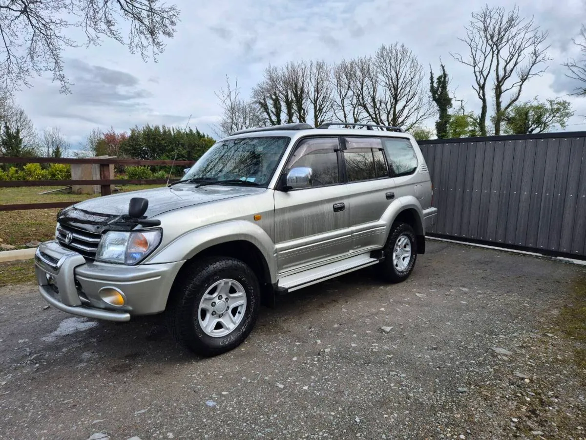 Toyota Landcruiser - Image 3