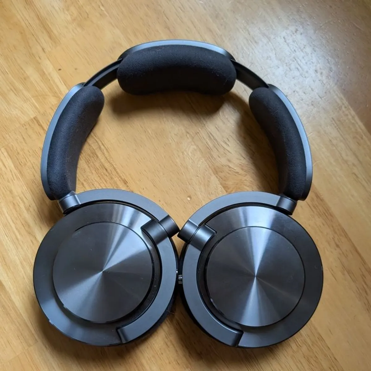 DYSON Ontrac Headphones - Image 3