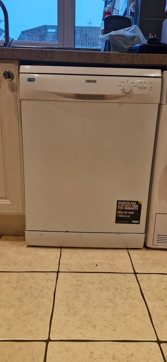 Dishwasher - Image 3