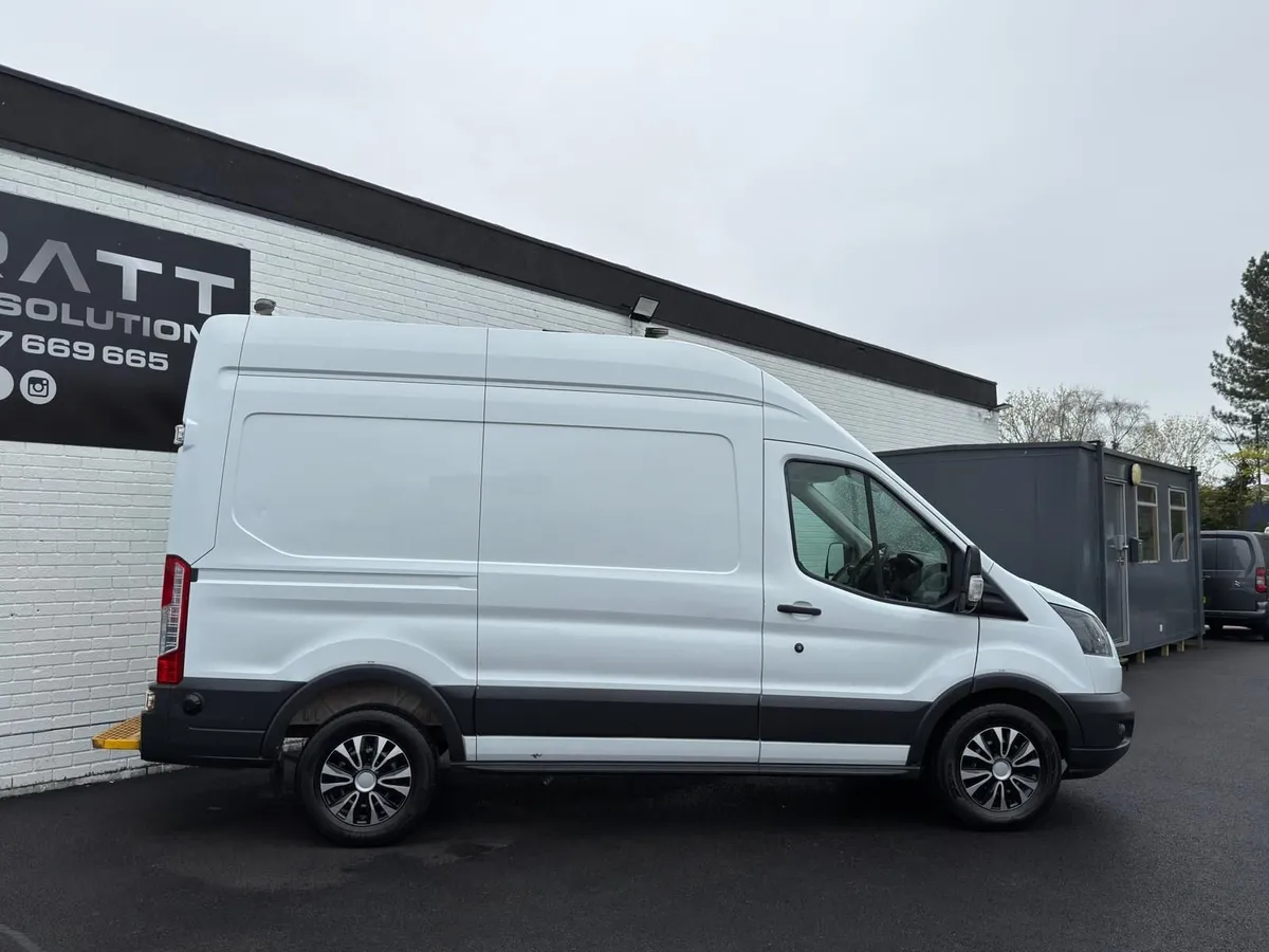 2018 Ford Transit 2.0 350 EcoBlue L2H3 *NI VAN* - Image 3
