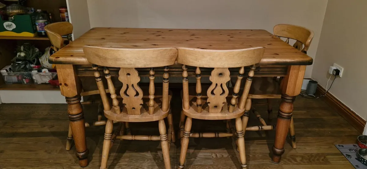 Dining table and four chairs - Image 2