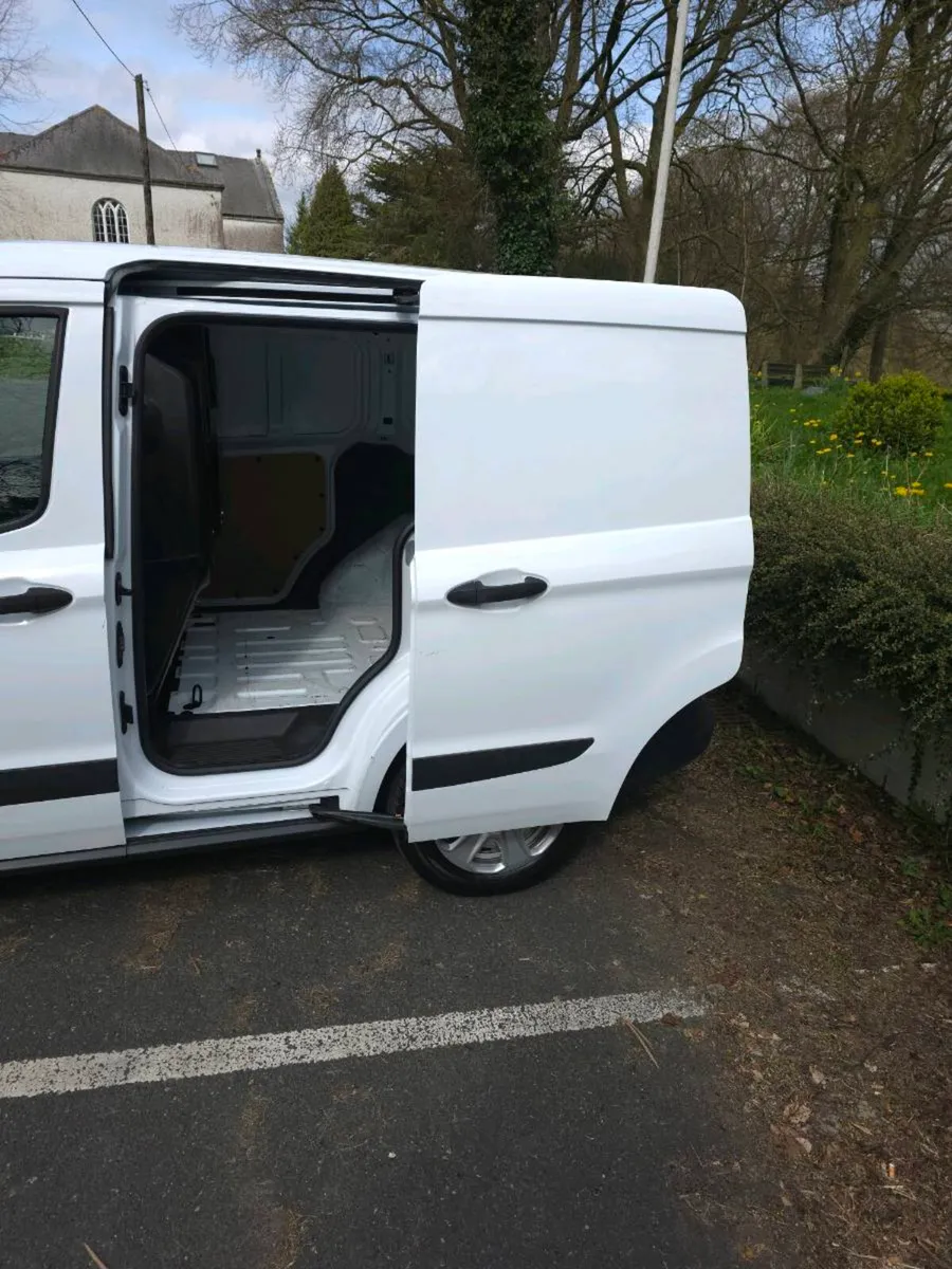 2016 Ford Transit Courier – Clean & Reliable - Image 4