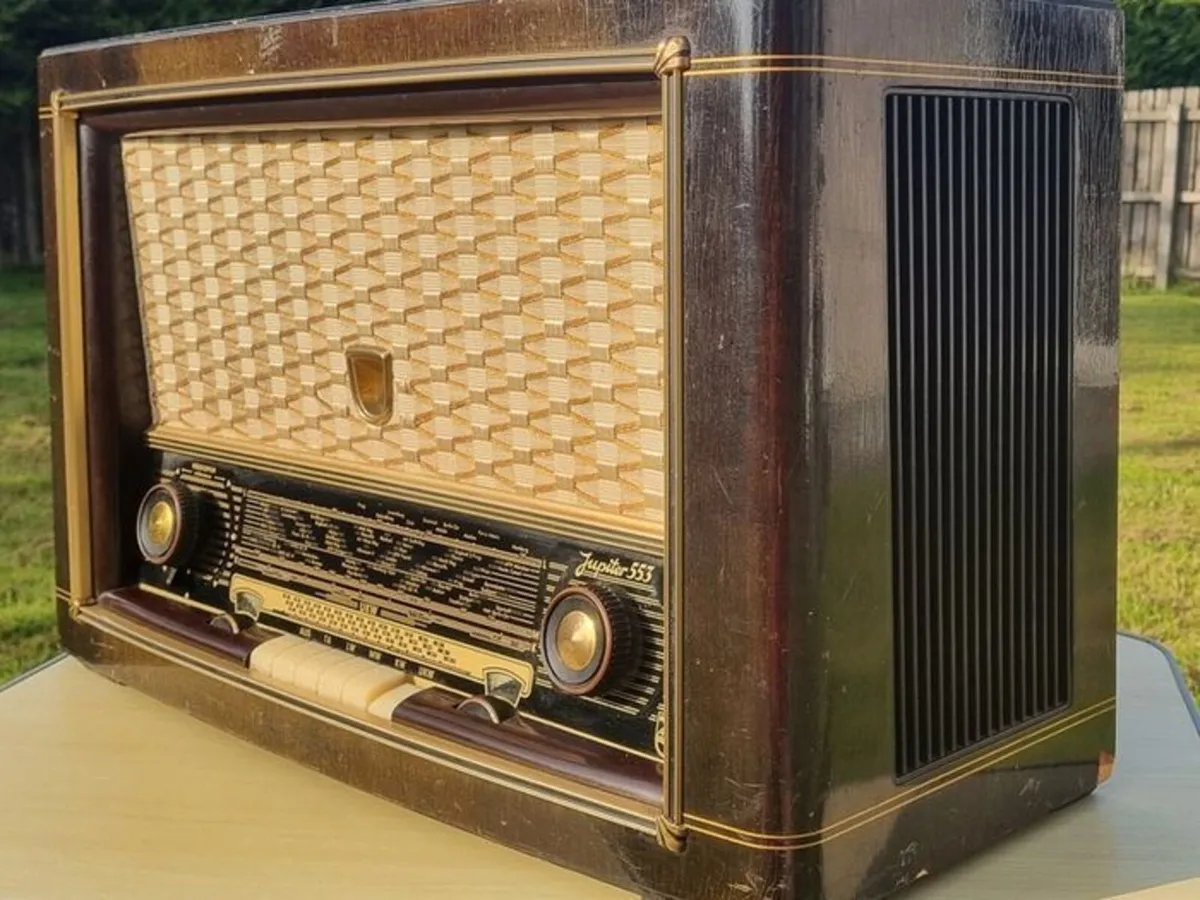Vintage radio -Philips Jupiter 553 - Image 4