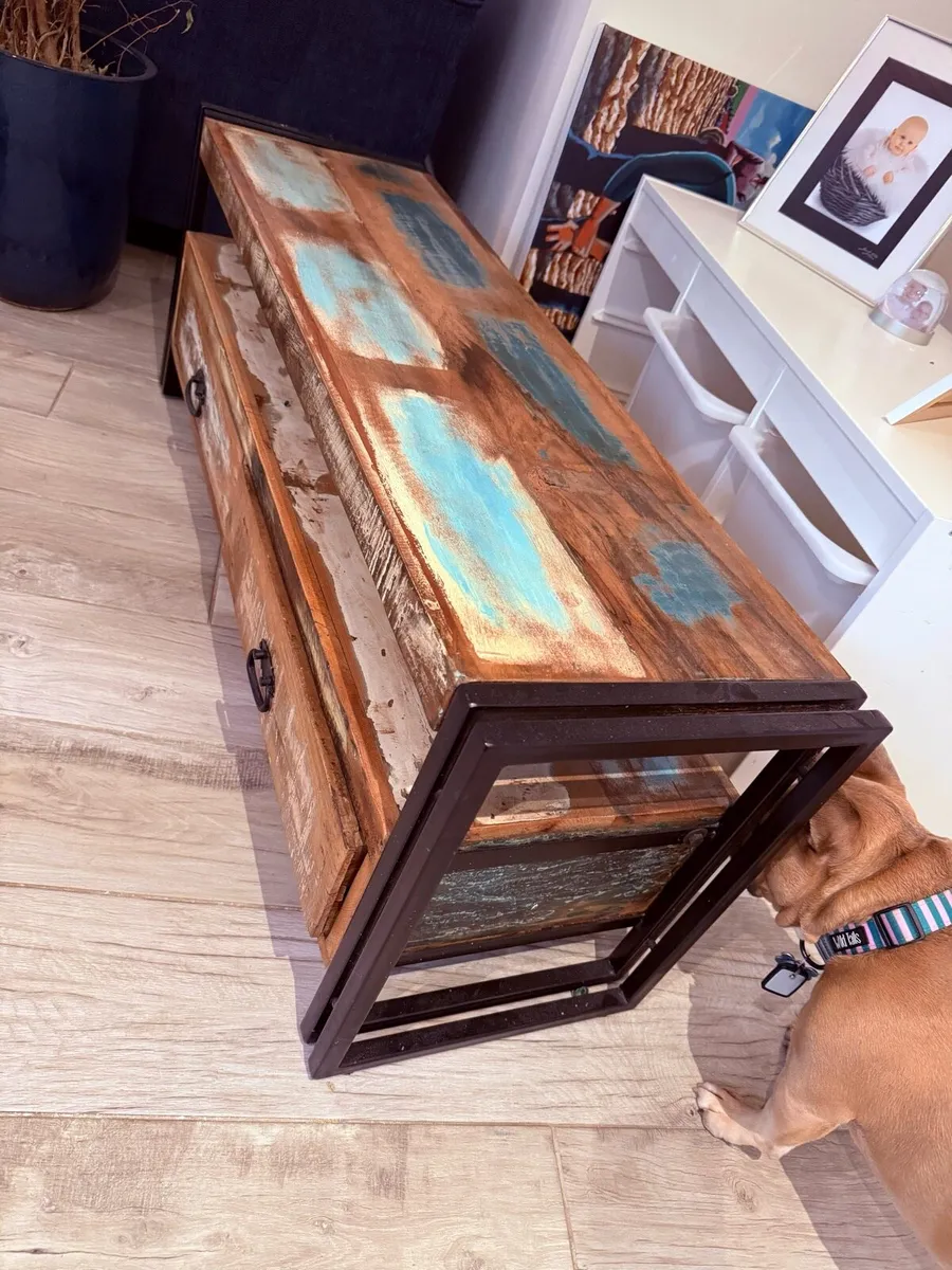 TV stand and matching side tables - Image 2