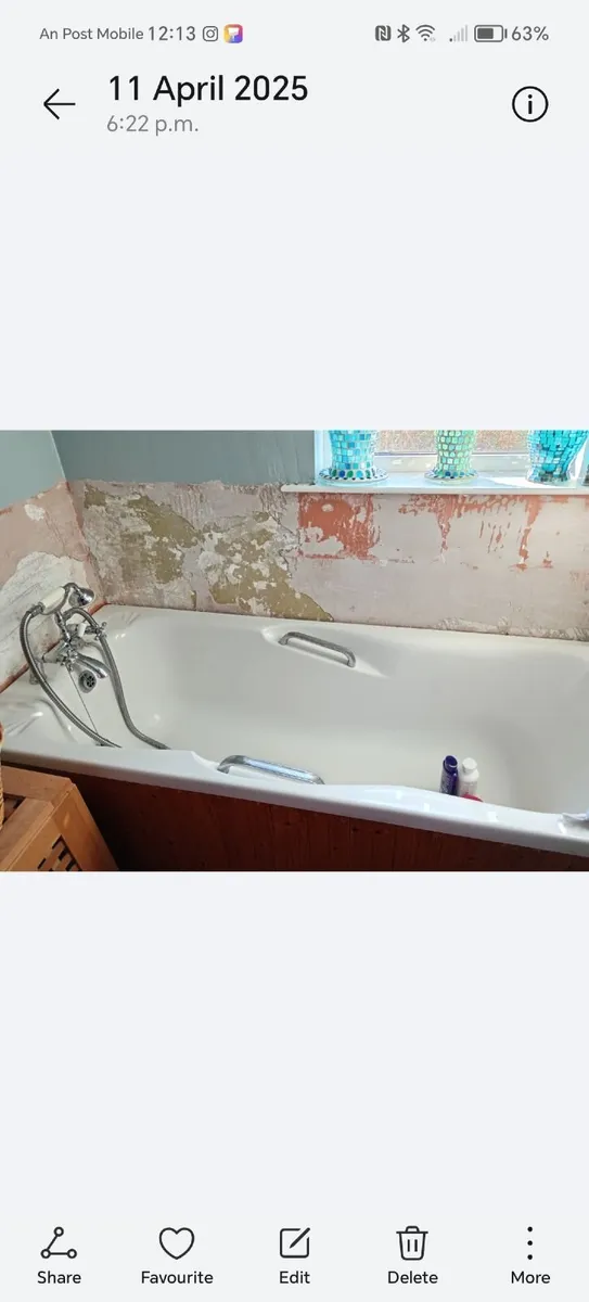 Bathroom suite - Image 1