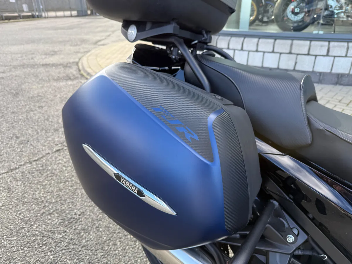 2019 Yamaha FJR 1300 - Image 4