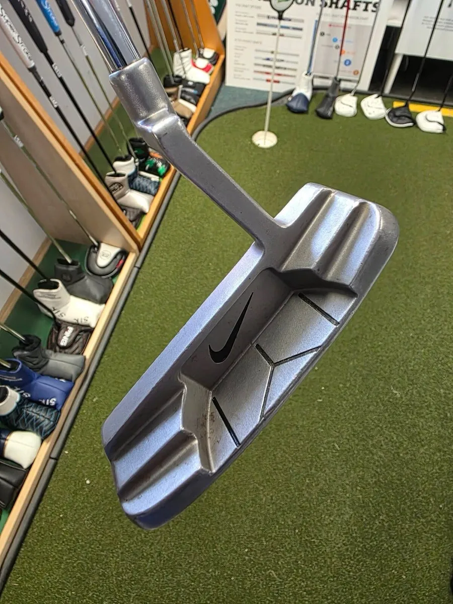 Left Hand Nike Putter - Image 2