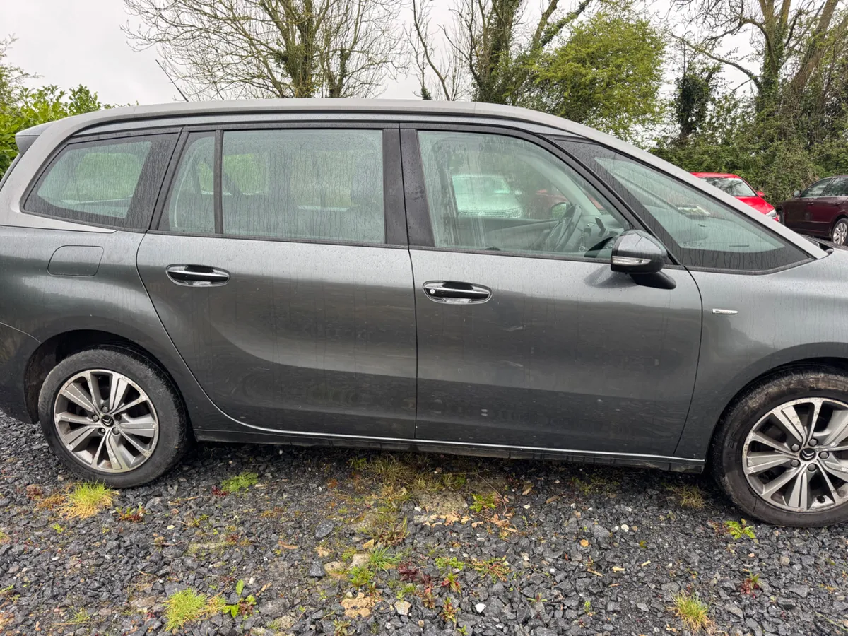 2015 Citreon c4 Picasso automatic,7 seater - Image 2