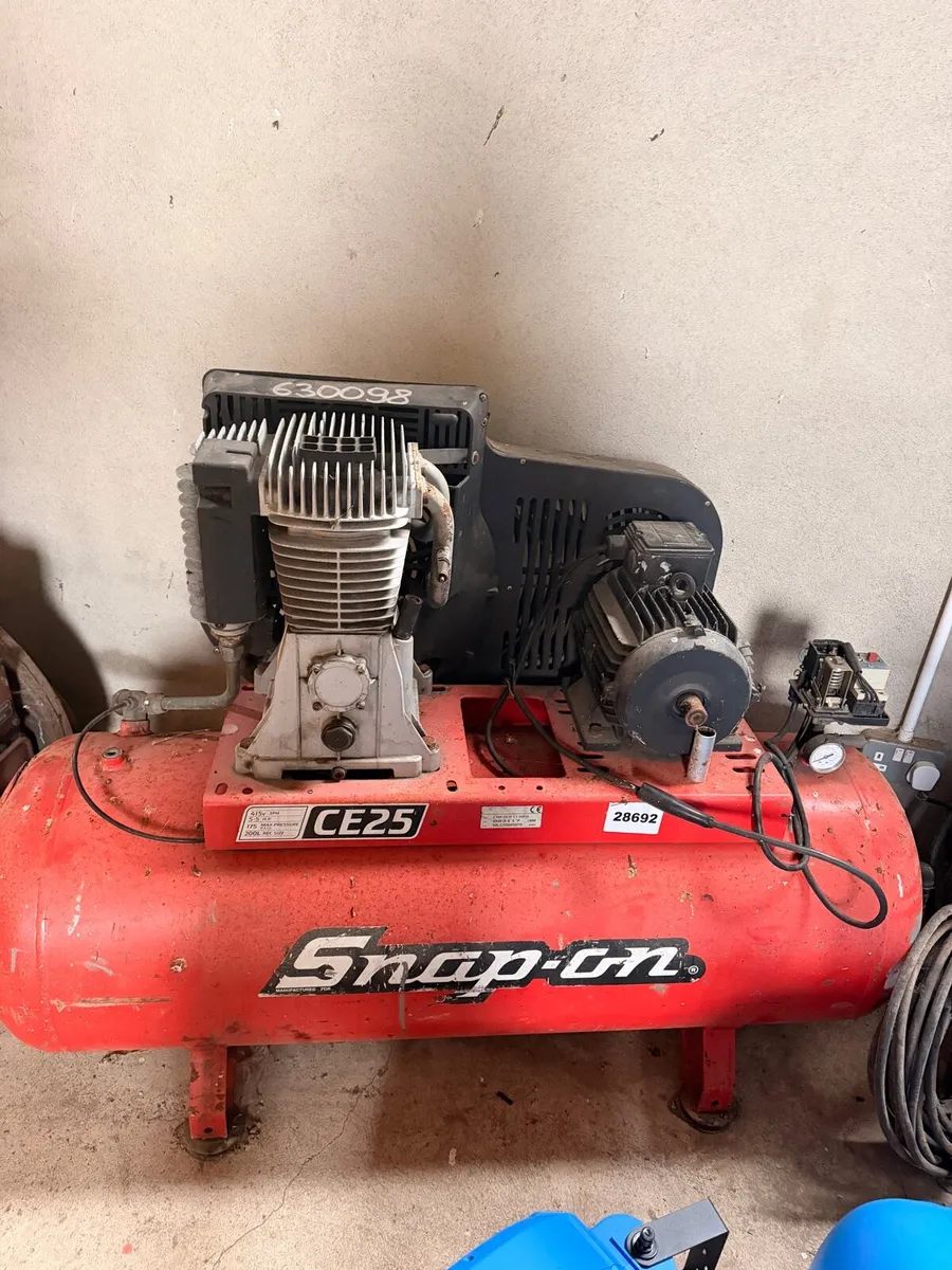 Snap on compressor - Image 1