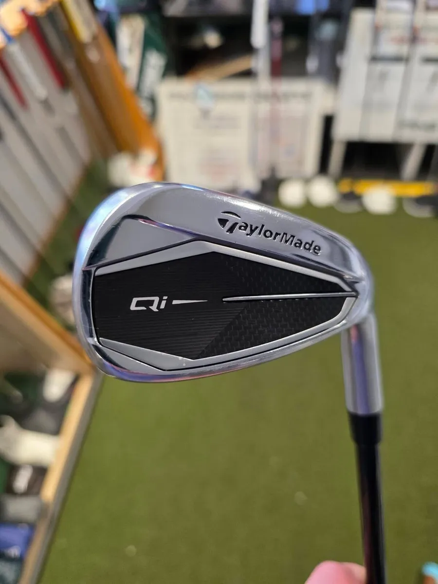 Like New Taylormade Qi Irons - Image 2