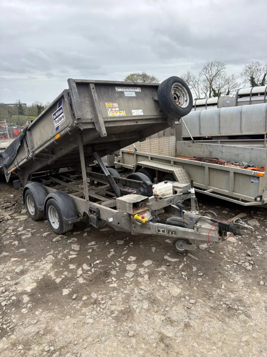 Ifor Williams 10ft tipping trailer - Image 1