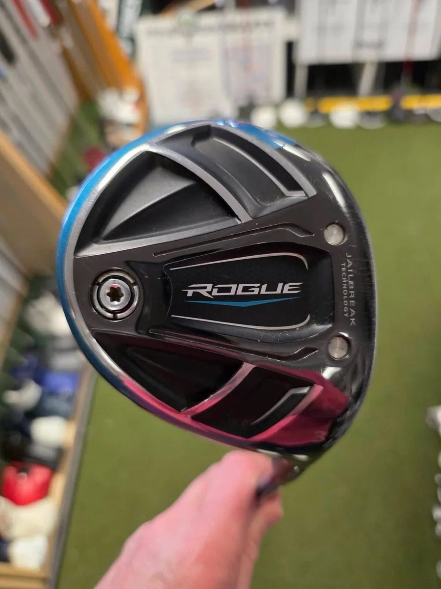 Callaway Rogue 3 Wood - Image 1