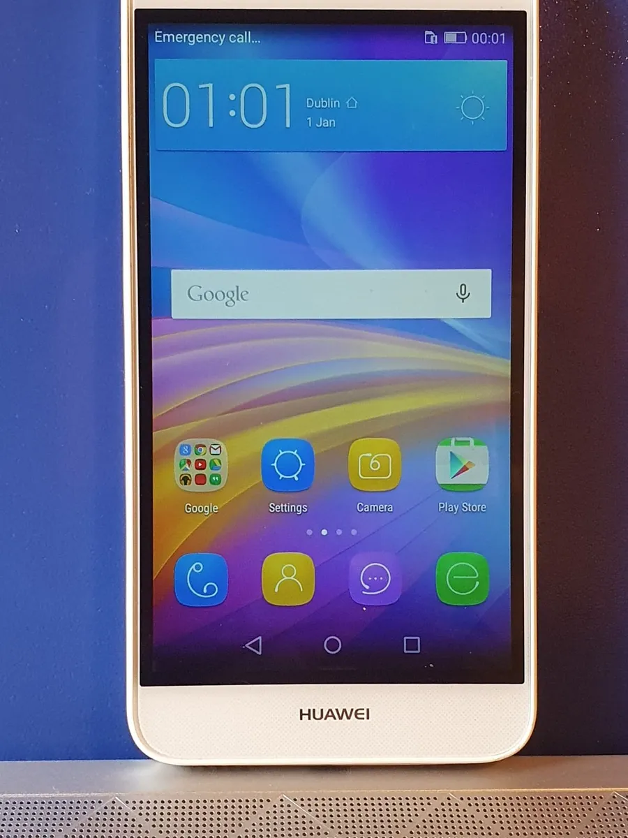 Huawei Mobile Smart Phone / 8GB / SCL-L01 - Image 1