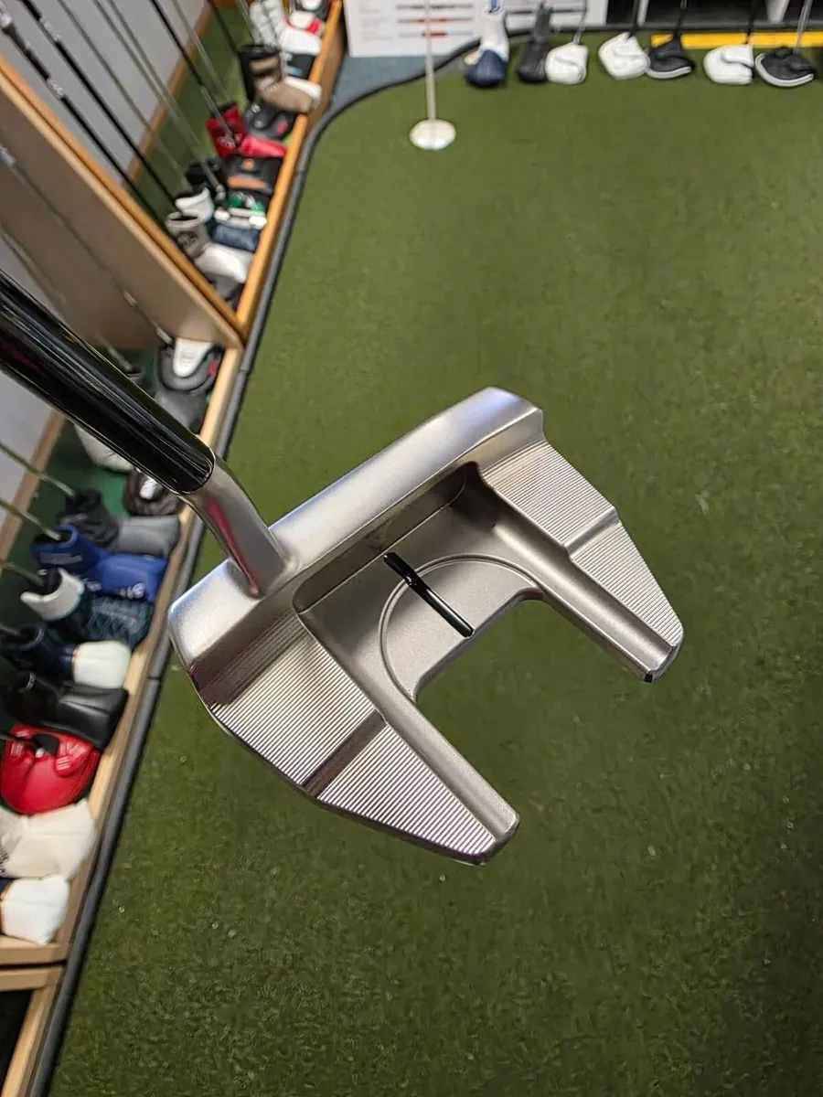 Mizuno M-Craft OMOI #6 Milled Putter - Image 4