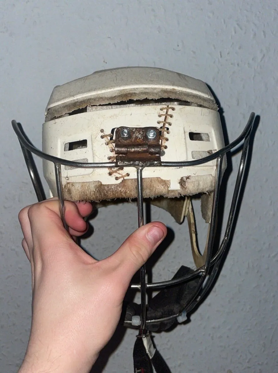 Oldstyle guard - Image 1