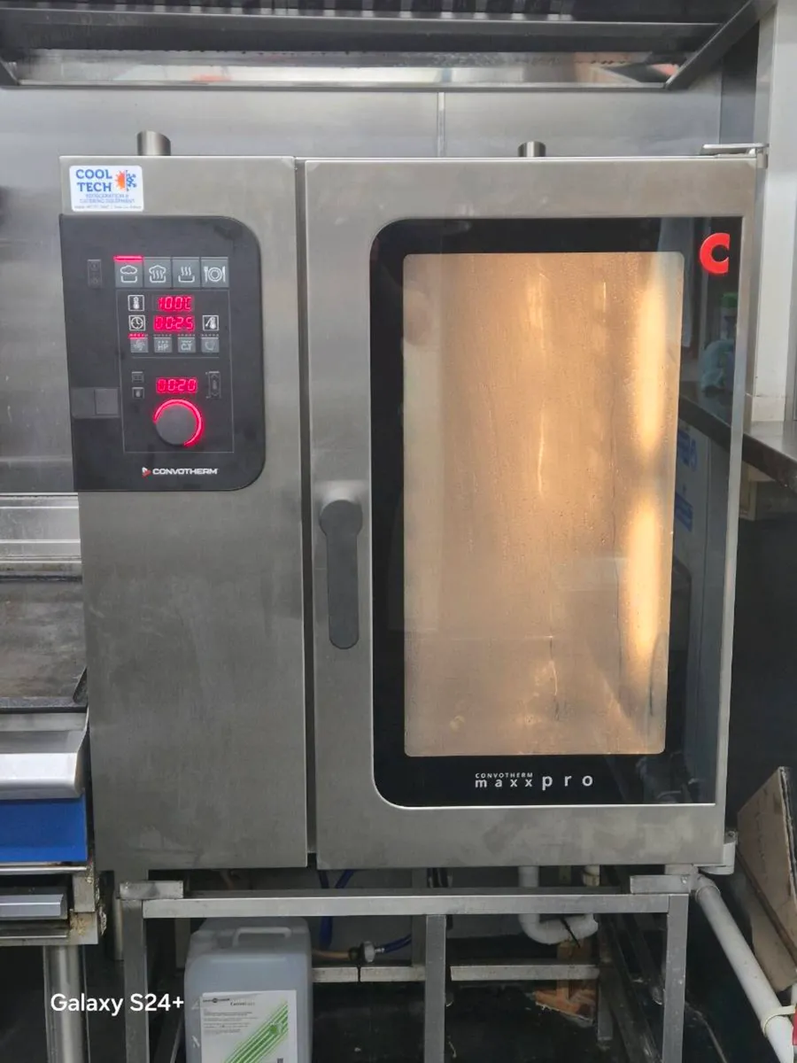 REFRIGERATION AND CATERING EQUIPMENT - Image 1