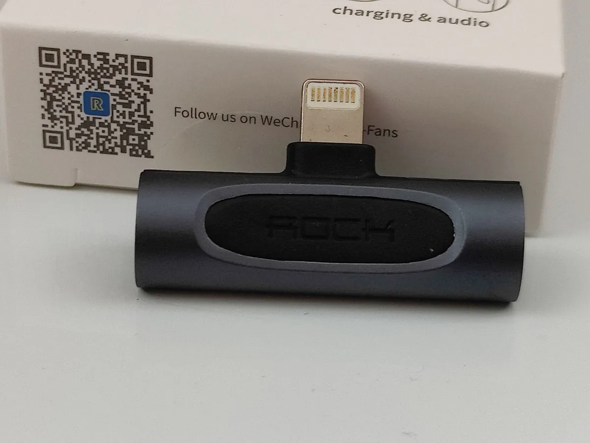 ROCK 2-1 ADAPTER For iPhone - Image 2